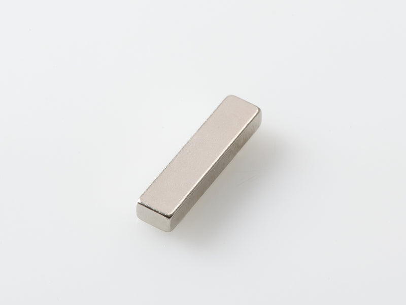 Neodymium bar magnet 30 mm length, 7 mm width, 4.5 mm height