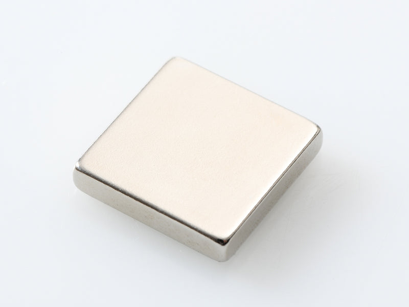 Neodymium bar magnet 20 mm length, 20 mm width, 4 mm height